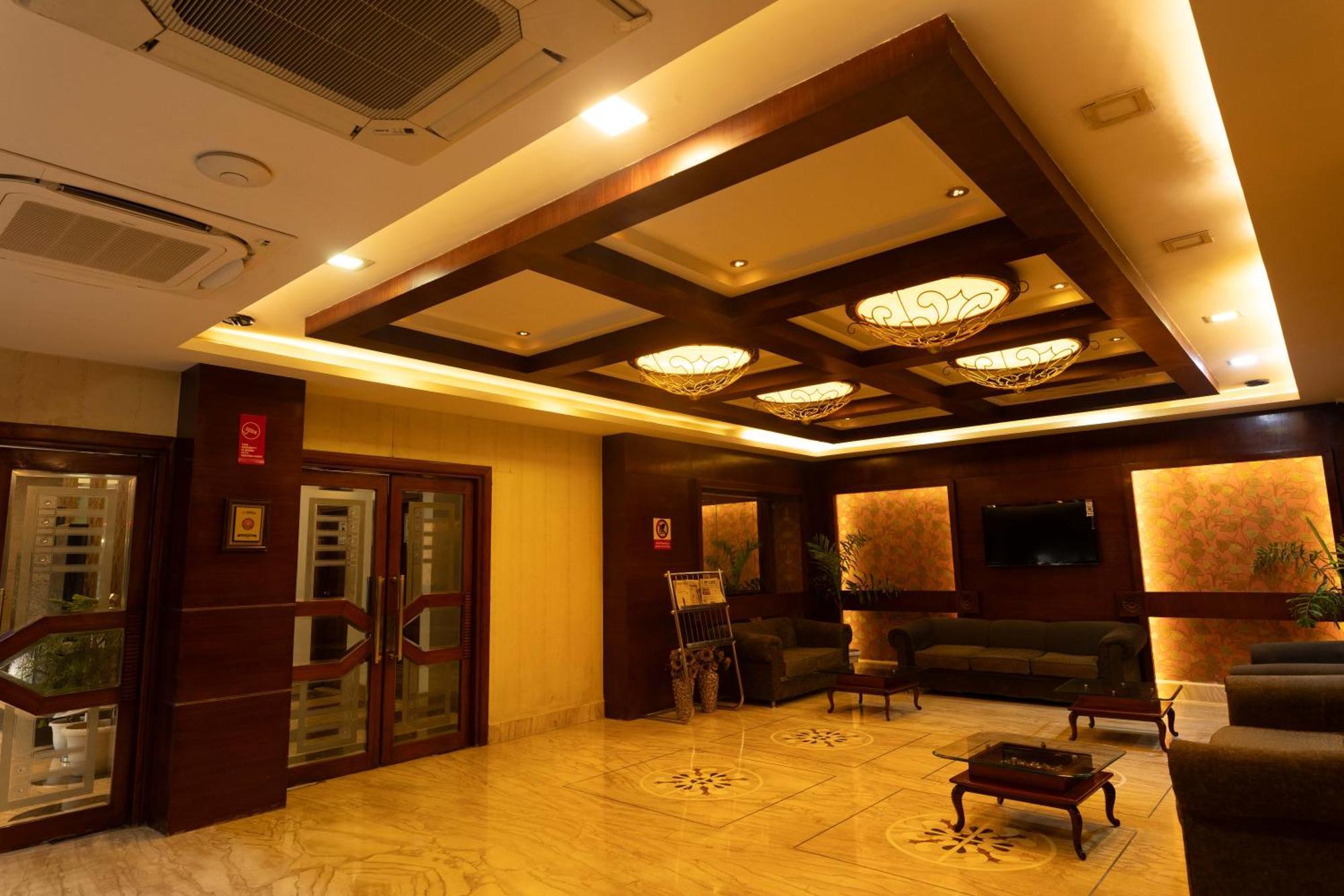New Hotel Broadway Benares Buitenkant foto