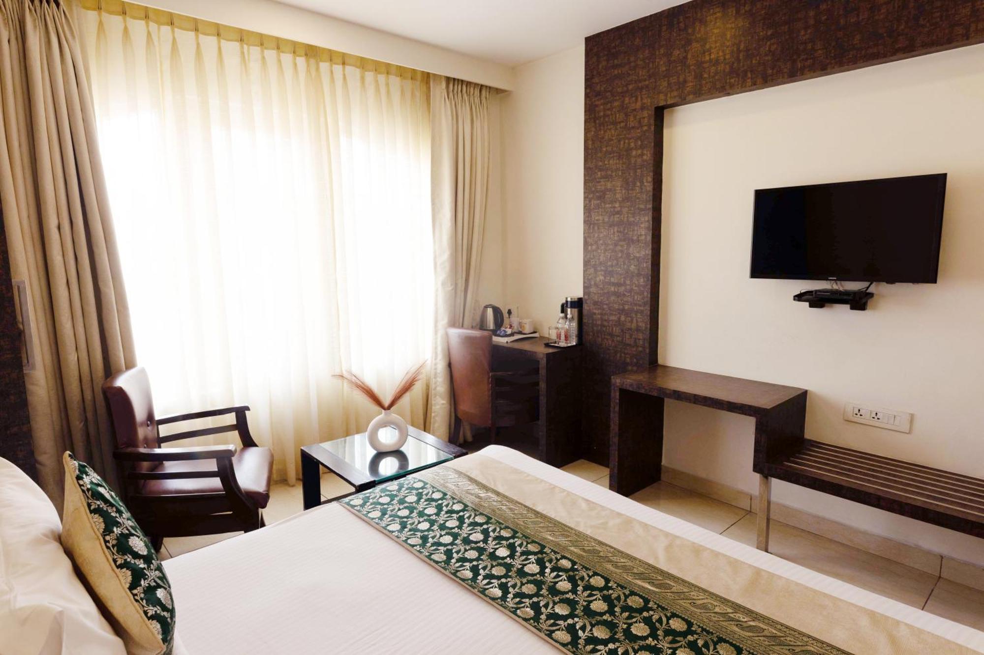 New Hotel Broadway Benares Buitenkant foto