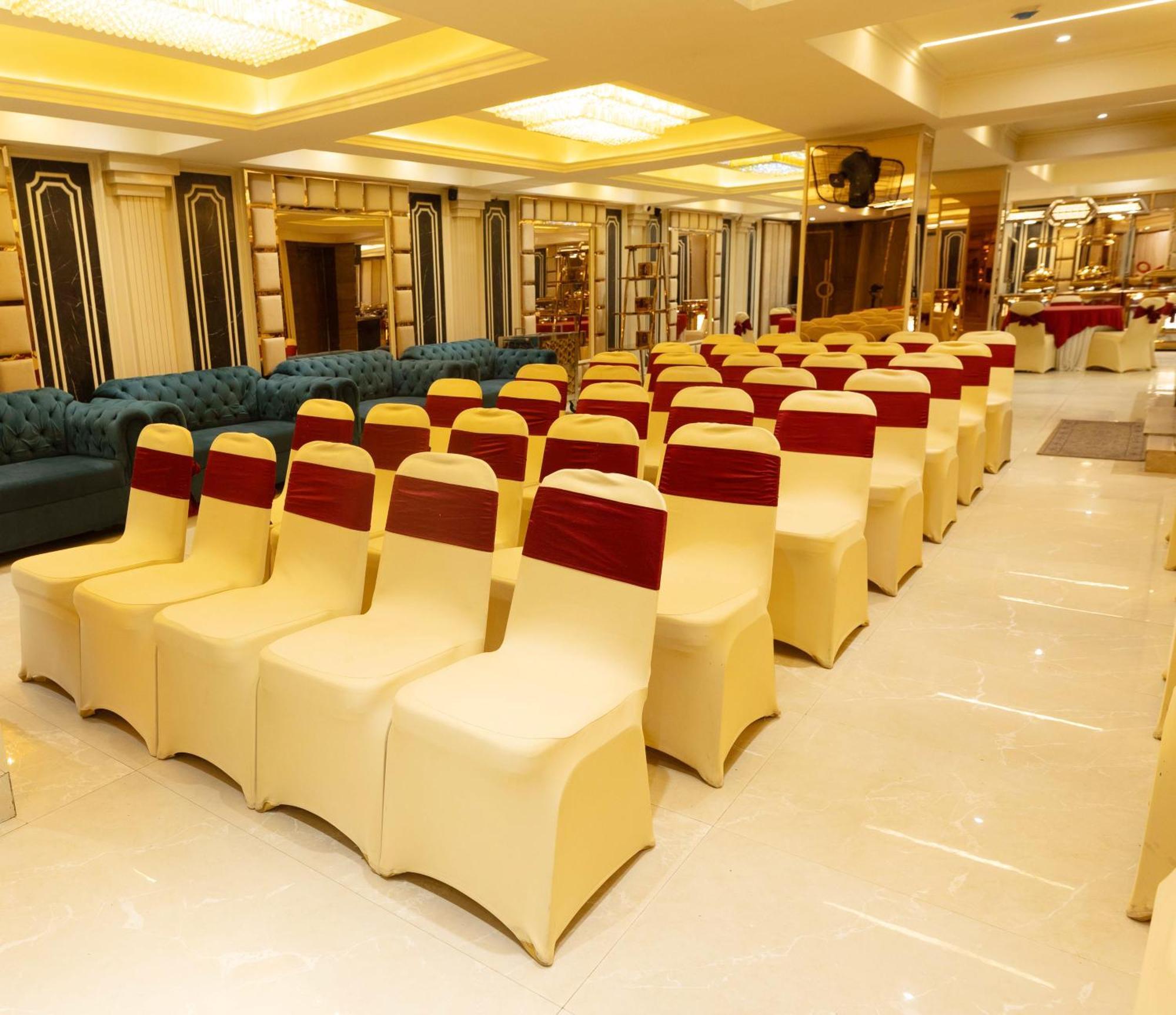 New Hotel Broadway Benares Buitenkant foto