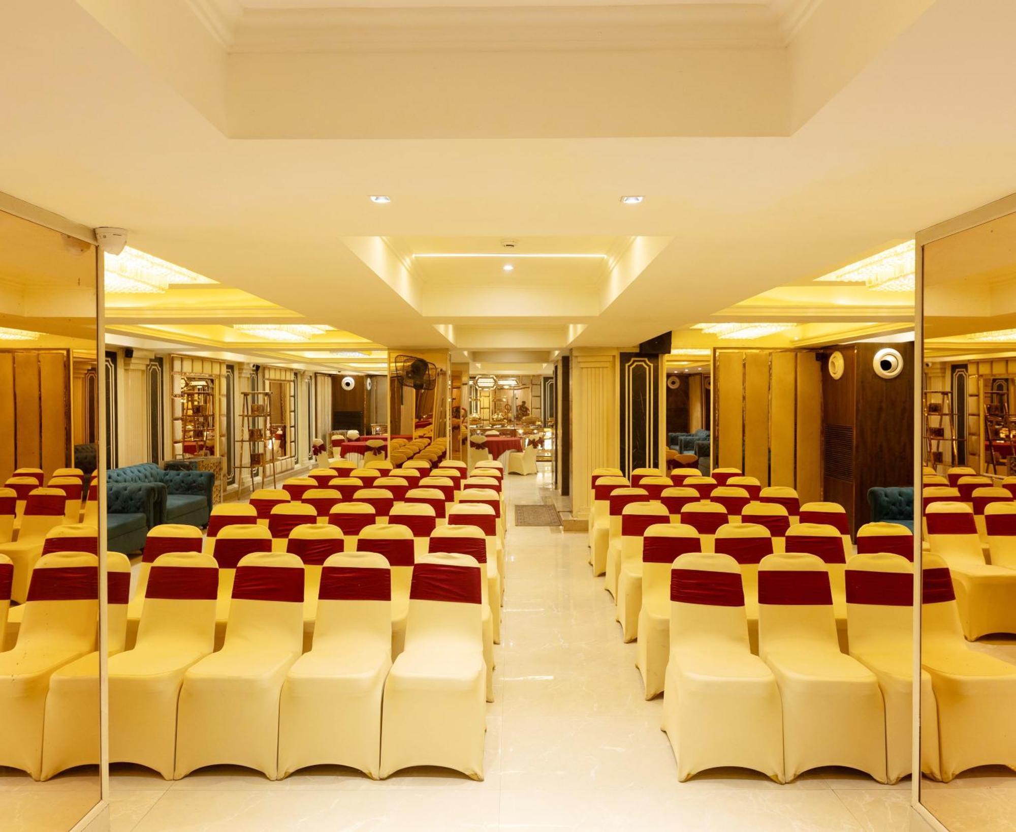 New Hotel Broadway Benares Buitenkant foto